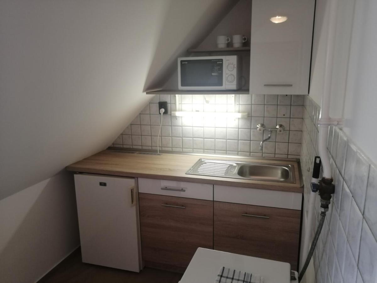 Anita Apartman Buk Exterior photo
